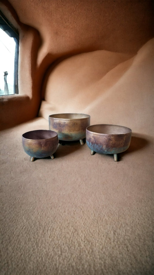 Zona Vase Iron Planter Antique Finish Set of 3 - BEOMES DESIGNS