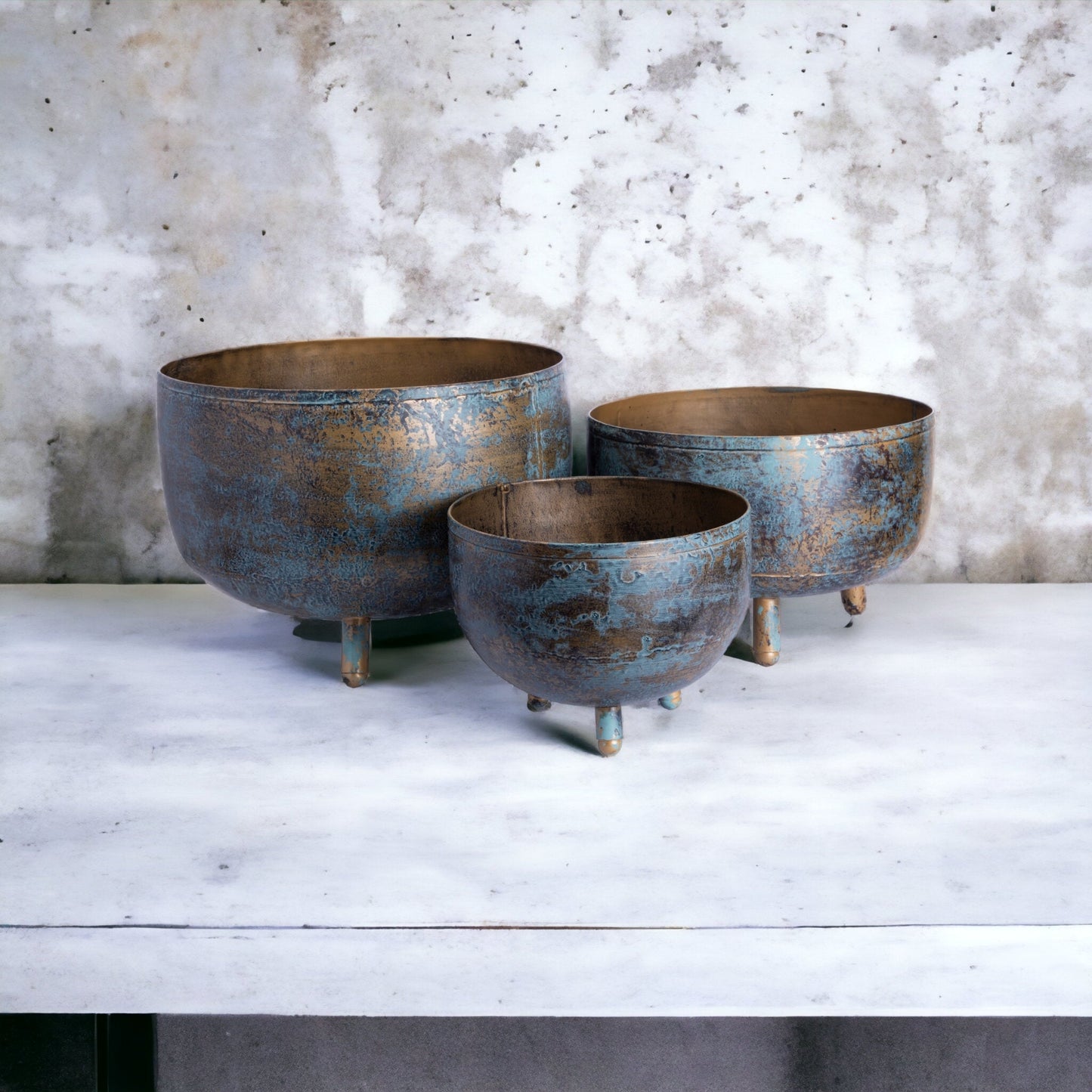 Zona Vase Iron Planter Antique Finish Set of 3 - BEOMES DESIGNS